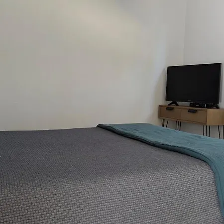 וילה Avec Piscine A 700m De La זונזה