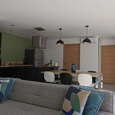 וילה Avec Piscine A 700m De La זונזה
